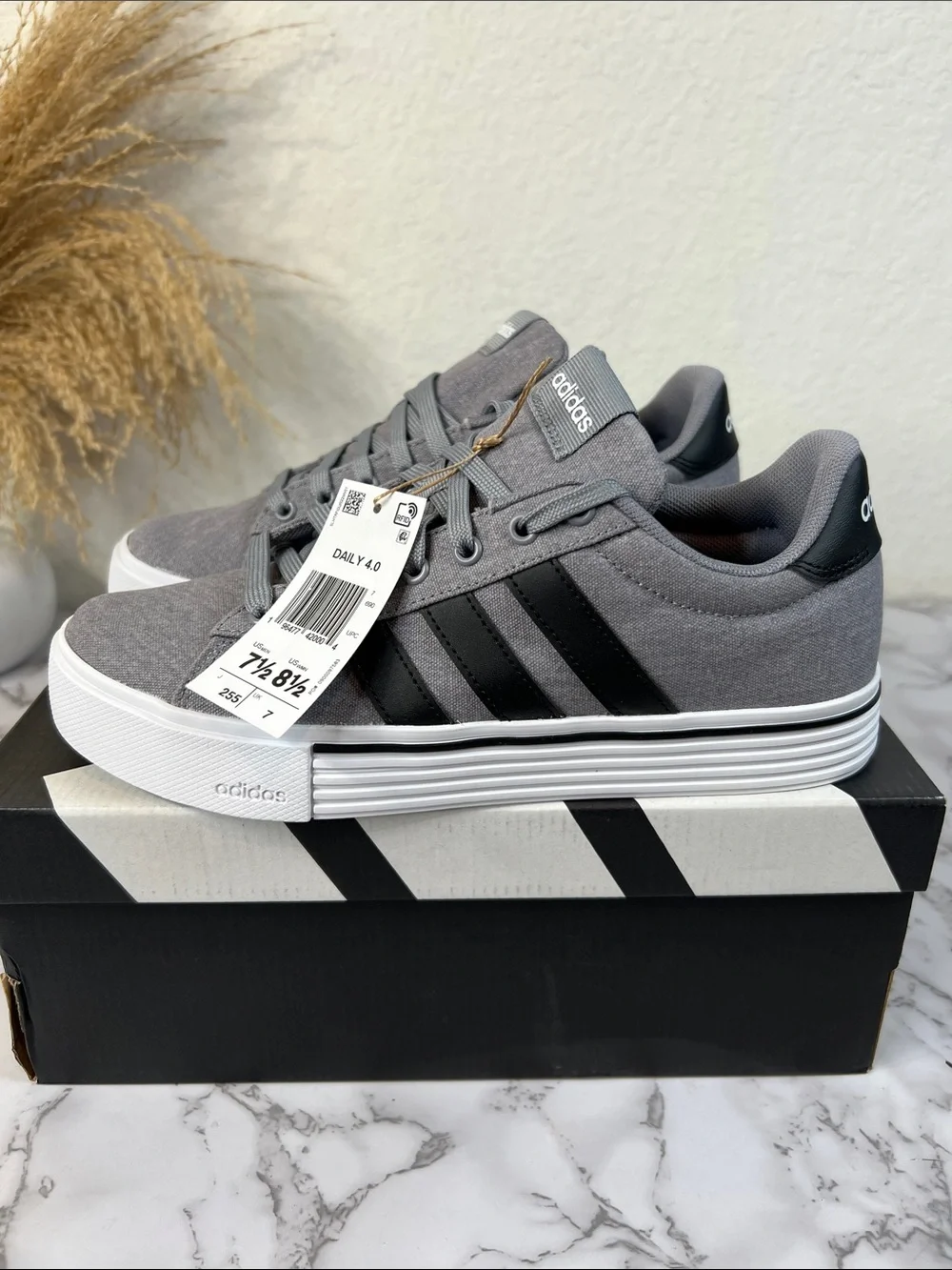 Adidas Daily 3.0 Grey Black Shoes Size 7.5 Men’s / 8.5 Women’s